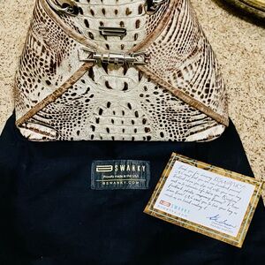 SWANK Women's Tan Crocodile-Embossed Bag